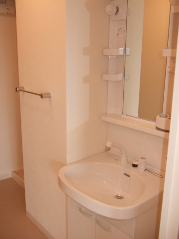 八幡マンション【独立洗面台】