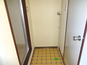 岡谷市本町３丁目のアパート【その他】洗濯機置き場