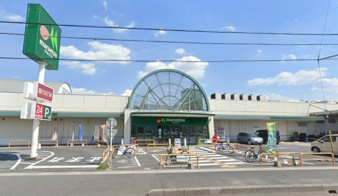 ロイヤルハイツⅡ【周辺】２４時間営業のマルエツ