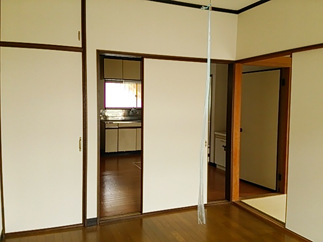 ロイヤルハイツⅡ【収納】洋室収納