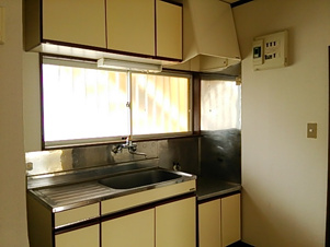 ロイヤルハイツⅡ【キッチン】