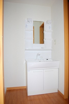 ジェニファー17【洗面所】