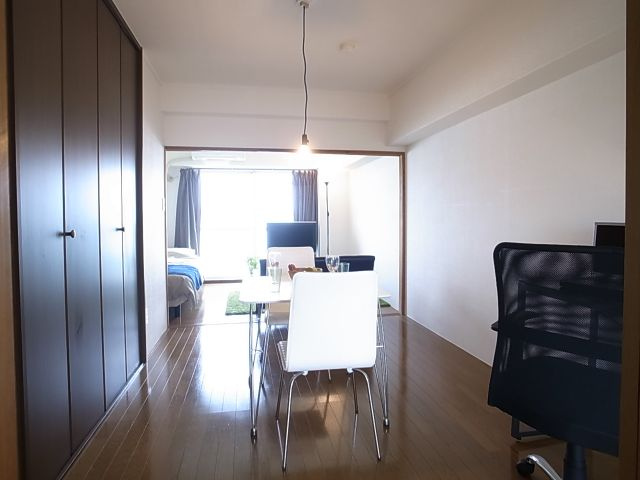 家具を置くと印象もアップしますね♪