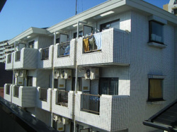 東中山駅目の前ですの画像