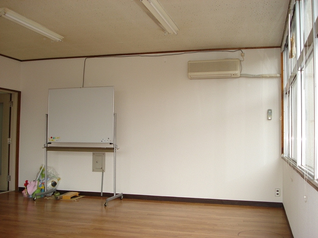 山王金子ビル【居間・リビング】