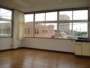 山王金子ビル【居間・リビング】