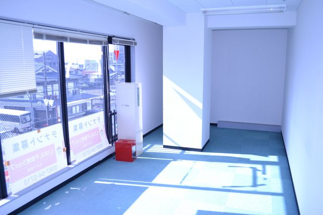 EOSビル3F【内装】