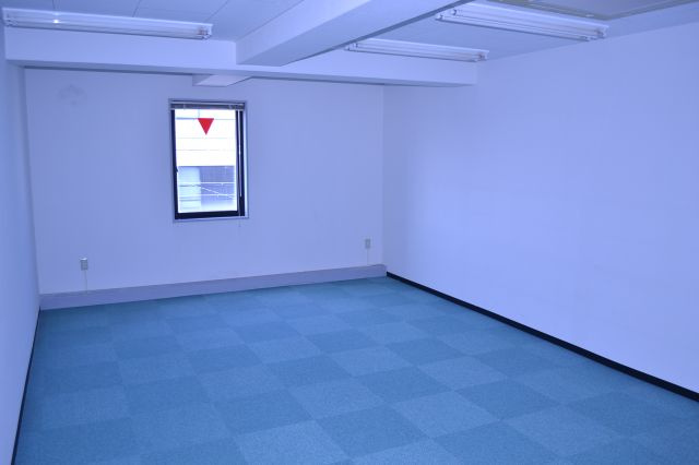 EOSビル3F【内装】