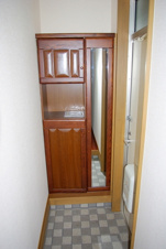 ウエストコーポ【玄関】