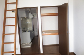 佐賀市鬼丸町のマンション【収納】