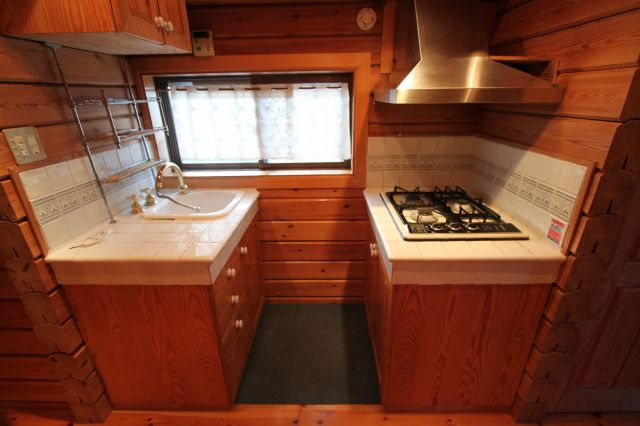 ジュエル宇喜田エメラルドマンション【キッチン】