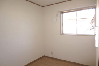 ジェニファー３０【洋室】