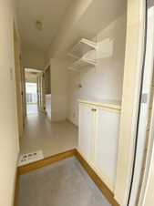 メゾネット協栄【玄関】