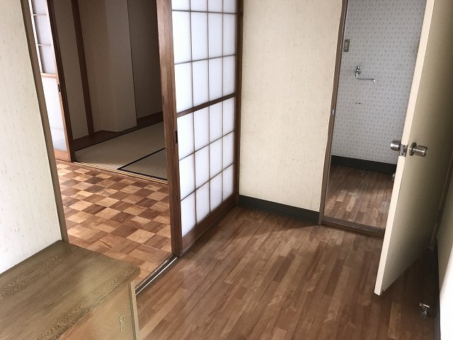 横手市前郷一番町事務所居宅【居間・リビング】居間です