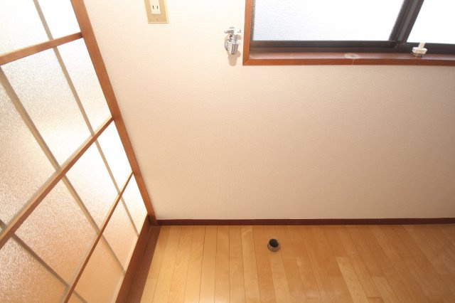 メゾンマツモトC棟【設備】室内洗濯機置き場