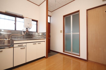 メゾンマツモトC棟【居間・リビング】ＤＫ（1）