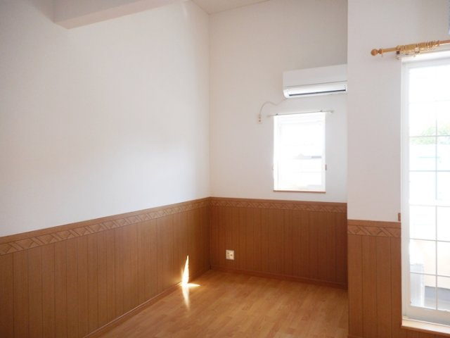 ベラ・カンパーナ【居間・リビング】