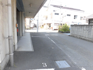 アカデミア横河原駅前【駐車場】