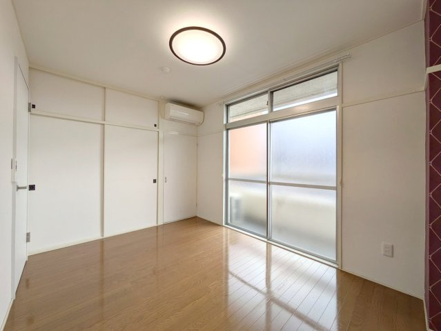 アカデミア横河原駅前【寝室】