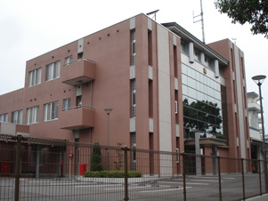 アカデミア横河原駅前【周辺】東温市消防署 500m