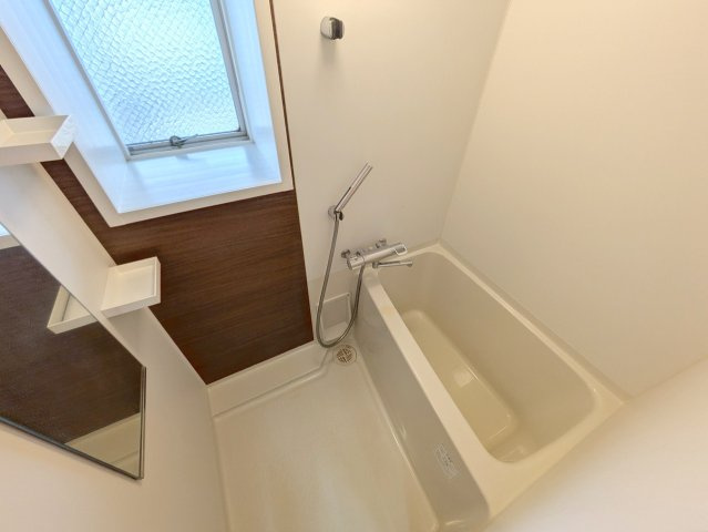 アカデミア横河原駅前【浴室】おしゃれな浴室です☆