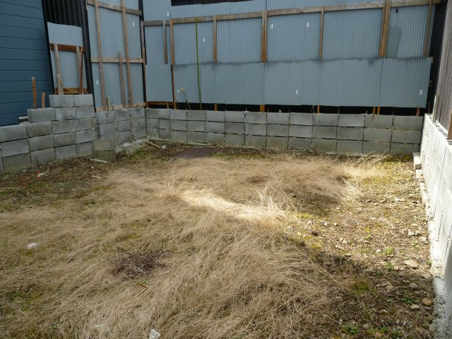 盛岡市南大通2丁目【庭つき】
