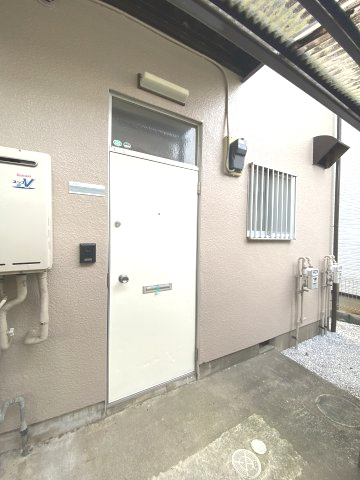 第2秋山コーポ【玄関】