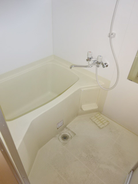 メゾントワベール【浴室】※清掃前