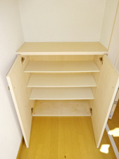 メゾントワベール【玄関】靴箱