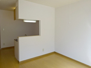 メゾントワベール【居間・リビング】対面キッチン