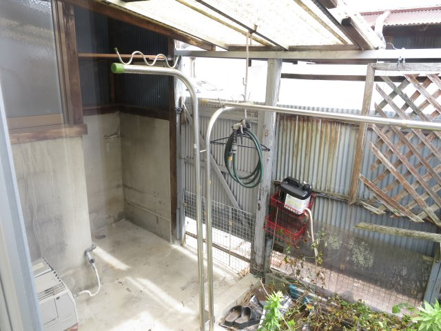 清須市新清洲３丁目の一戸建て【庭つき】