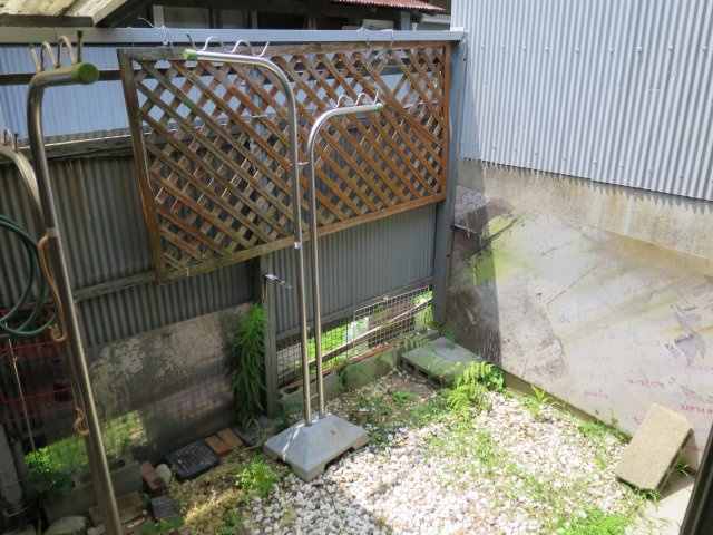 清須市新清洲３丁目の一戸建て【庭つき】