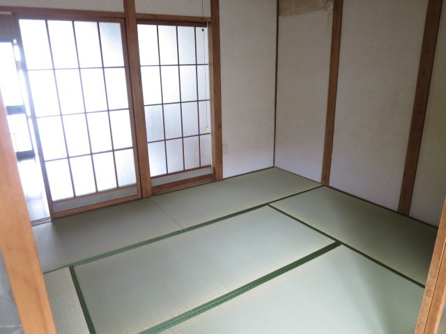 清須市新清洲３丁目の一戸建て【和室】