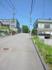 小樽市奥沢４丁目の売地【前面道路含む現地写真】