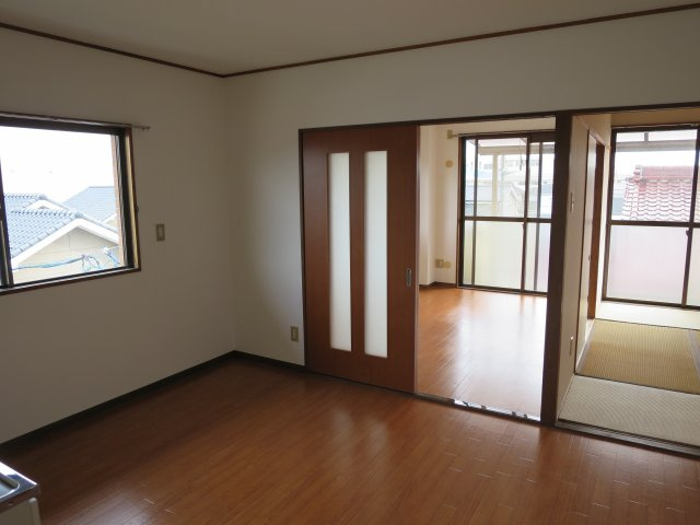 第二萬有ビル【居間・リビング】