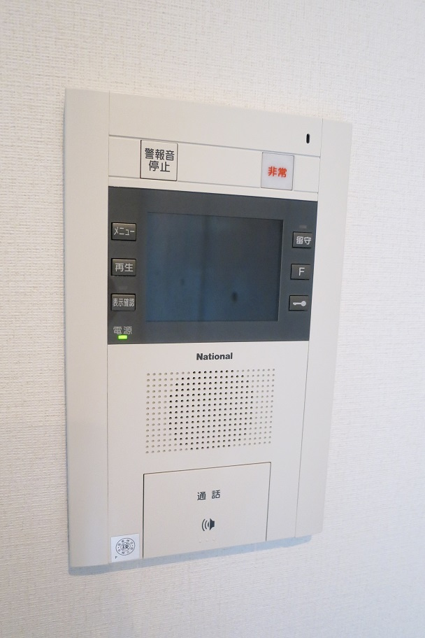 インターホン
