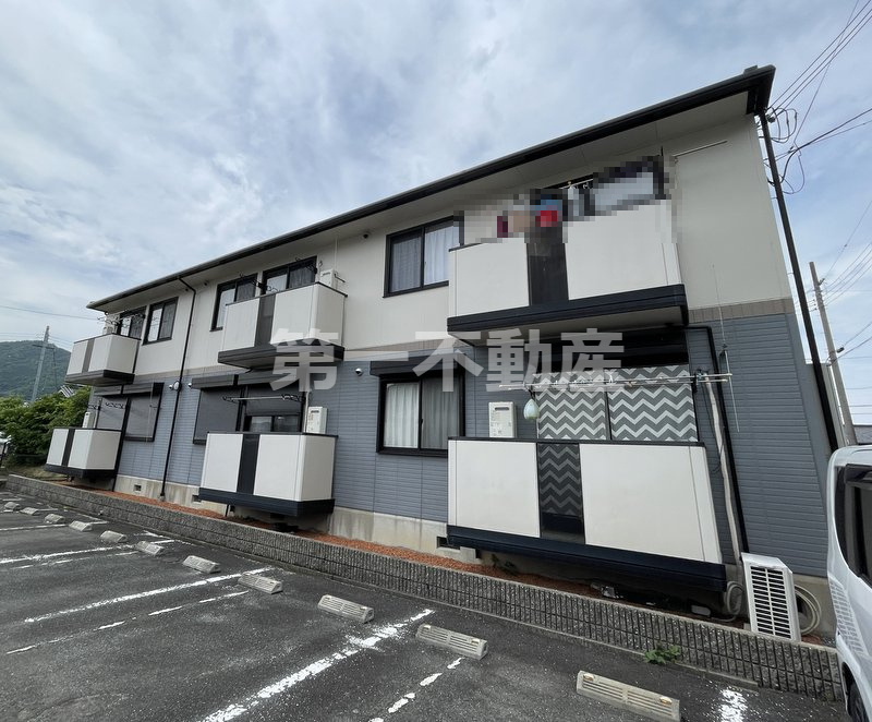 西脇市黒田庄町黒田のアパート【外観】