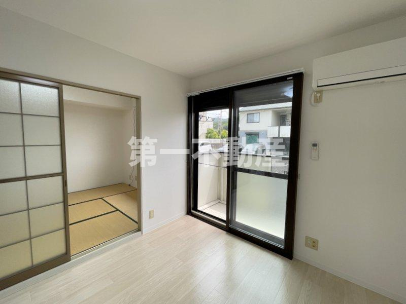 西脇市黒田庄町黒田のアパート【居間・リビング】