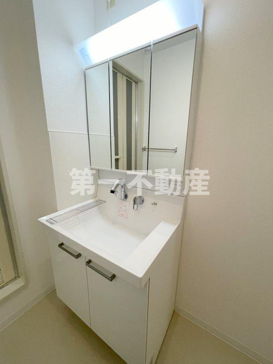 西脇市黒田庄町黒田のアパート【洗面所】