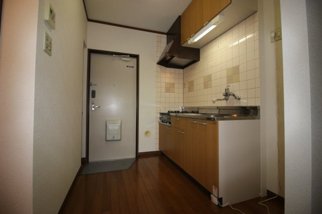 サンクチュアリーコープ【キッチン】大きめのキッチンで楽にお料理出来ますよ！