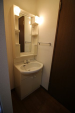 サンクチュアリーコープ【独立洗面台】独立洗面台付いてます！