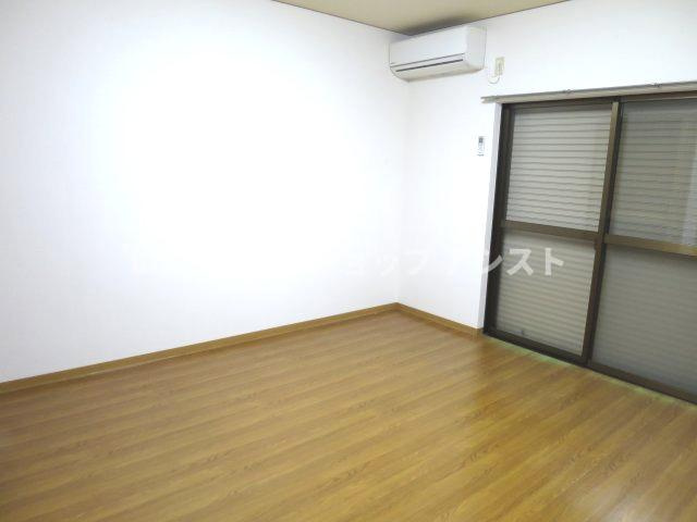 コーポ長谷【洋室】