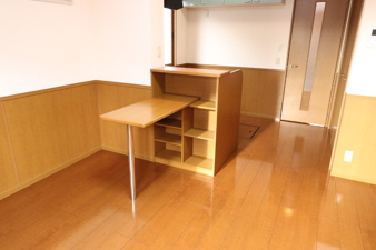 北本市西高尾１丁目のアパート【洋室】
