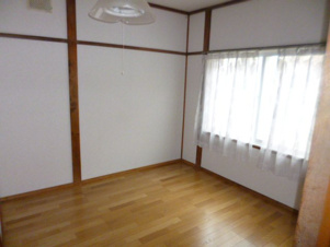 小樽市末広町の中古一戸建【洋室】2016年９月撮影