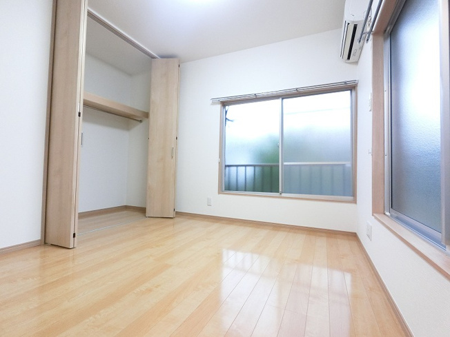 二階洋室その2です！