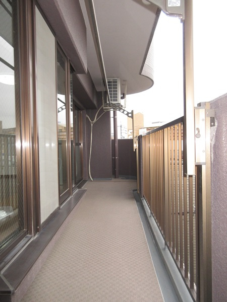 サンハウス小牧駅西【バルコニー】