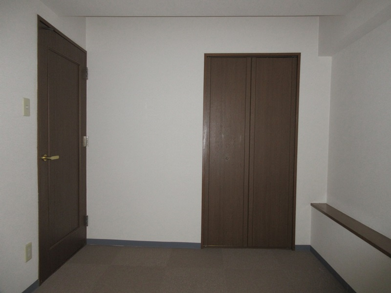 サンハウス小牧駅西【洋室】