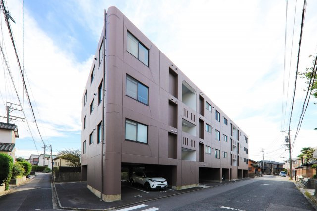 八幡マンション【外観】