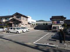 東広島市西条西本町の駐車場の画像