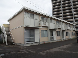 岡谷市本町３丁目のアパート【外観】